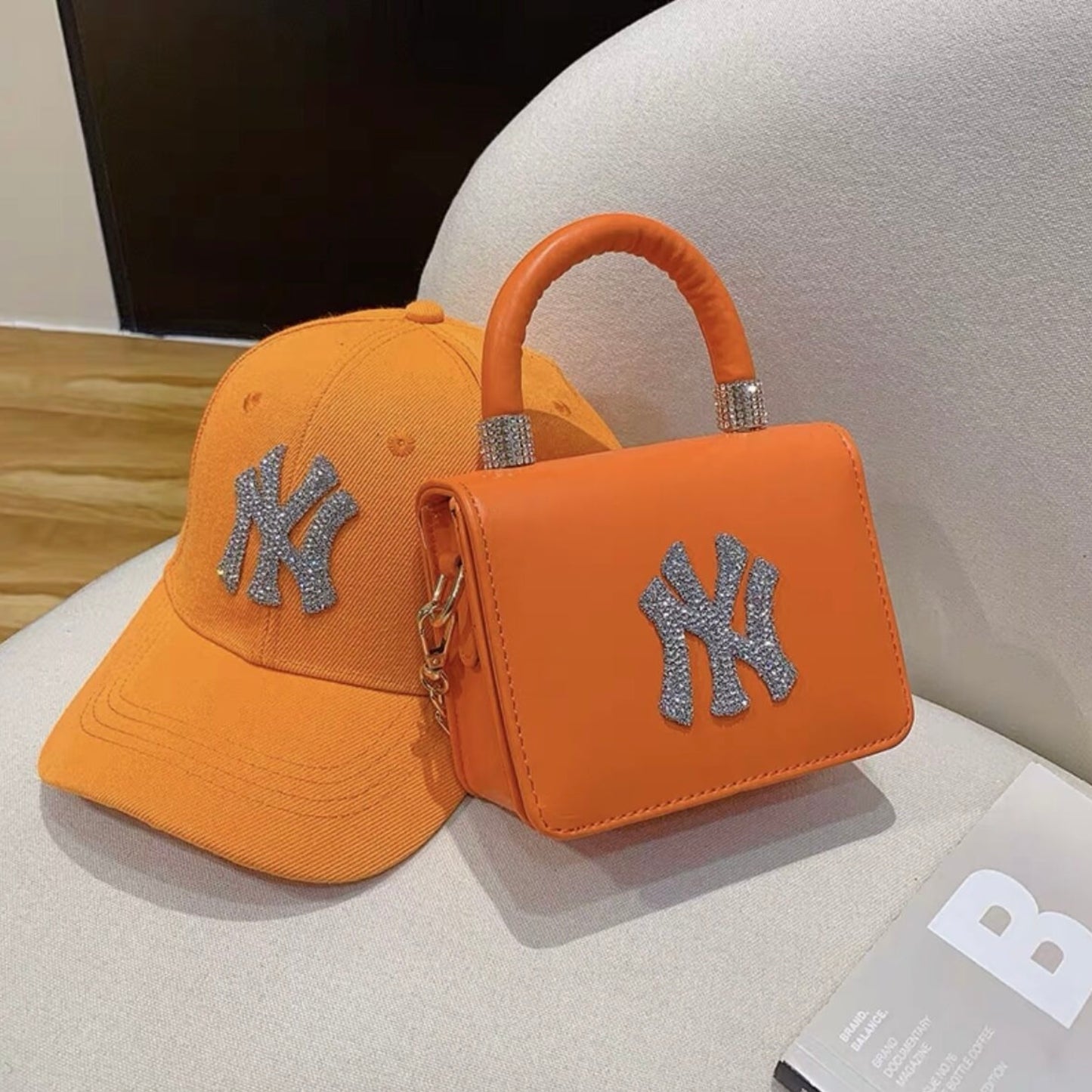 Uranus Set - Borsa + Cappello da baseball